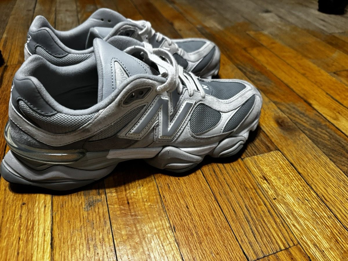 New balance gray shoes