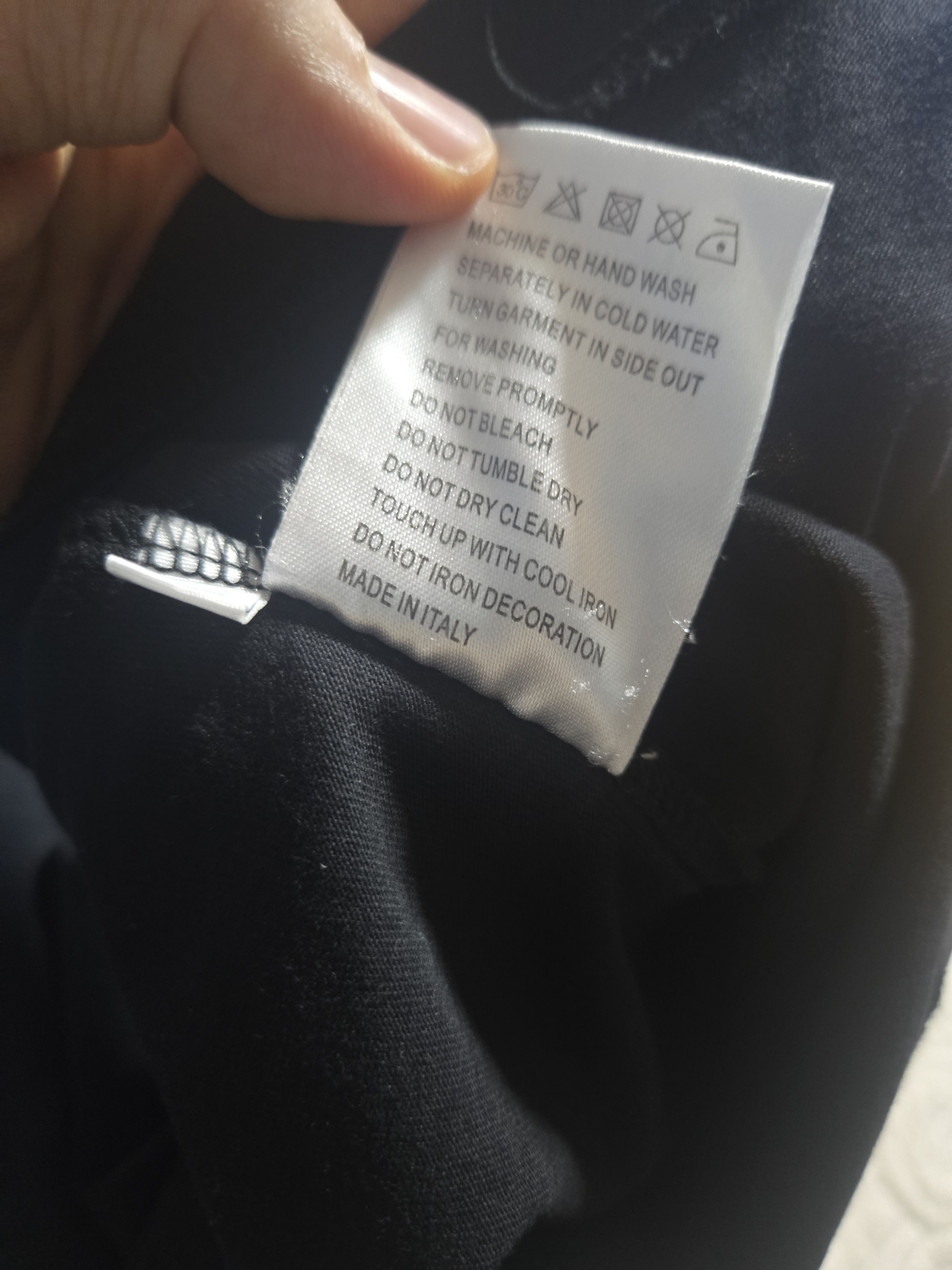 Mastermind Japan Mastermind Japan Rainbow Skull T-Shirt Black Made in Italy Size US L / EU 52-54 / 3 - 4 Thumbnail