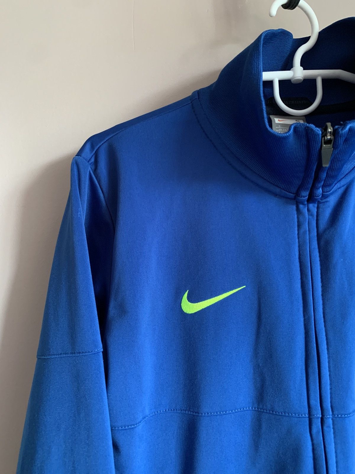 Nike Barcelona 2008 Training Football Jacket Nike Vintage Soccer Size US S / EU 44-46 / 1 - 3 Thumbnail