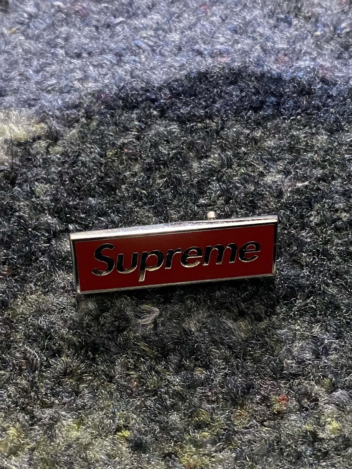 Supreme Supreme Red Box Logo Pin Size ONE SIZE - 2 Thumbnail
