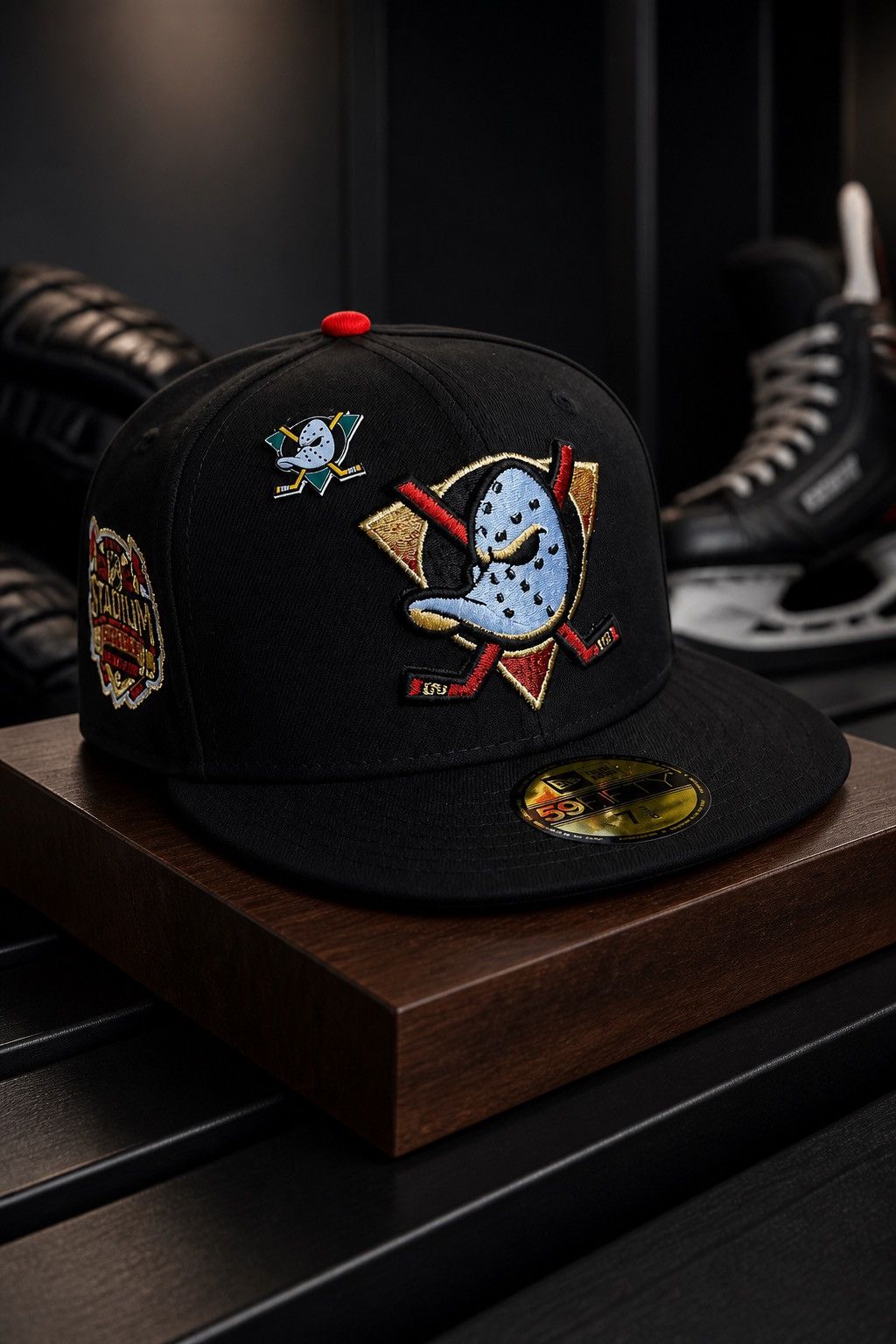 New Era Exclusive Anaheim Ducks NHL 7 3/8 59fifty Black/Gray Bottom Size ONE SIZE - 1 Thumbnail