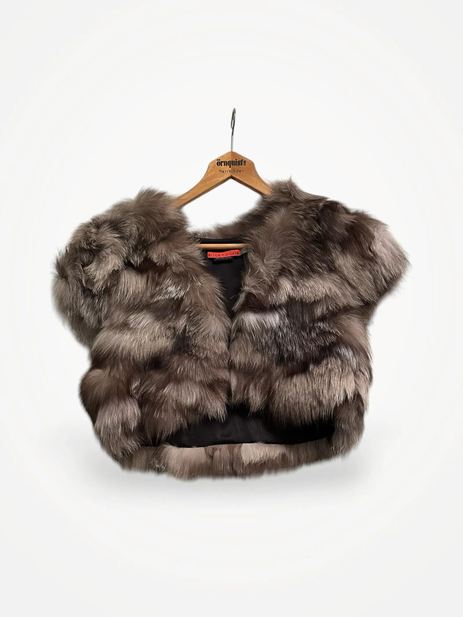 Alice + Olivia Alice & Olivia Fur Faux Fur Size M / US 6-8 / IT 42-44 - 1 Thumbnail