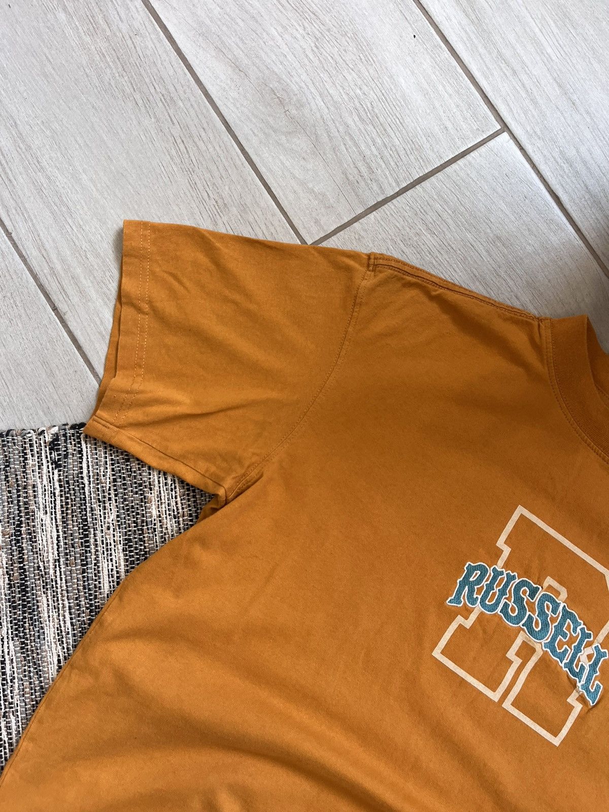 Russell Athletic × Vintage Vintage Russell Athletic T shirt minimalistic sportswear Size US S / EU 44-46 / 1 - 3 Thumbnail