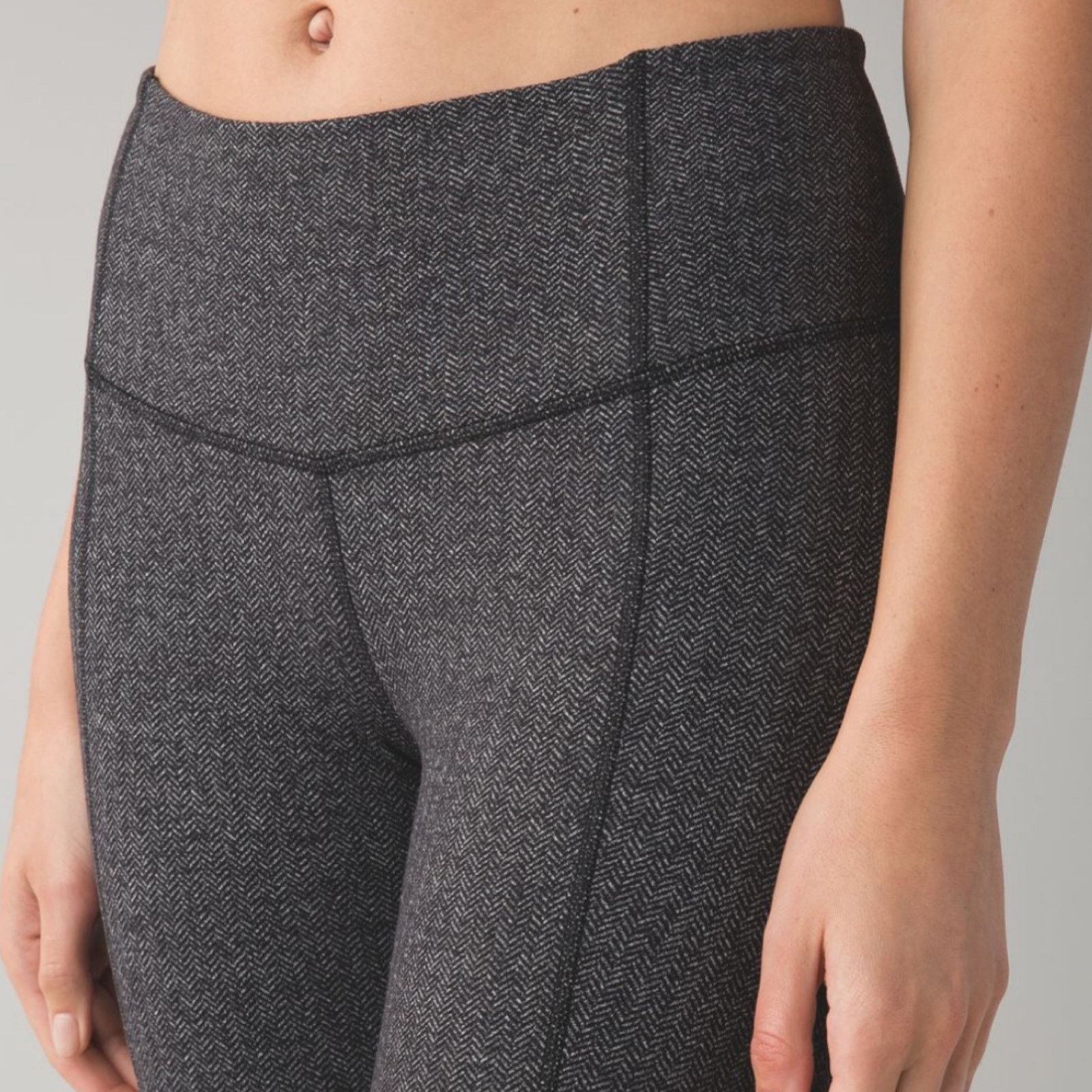 Lululemon Lululemon Gather & Crow Crop Gray Herringbone Leggings 2 Size 24" / US 00 / IT 34 - 5 Thumbnail