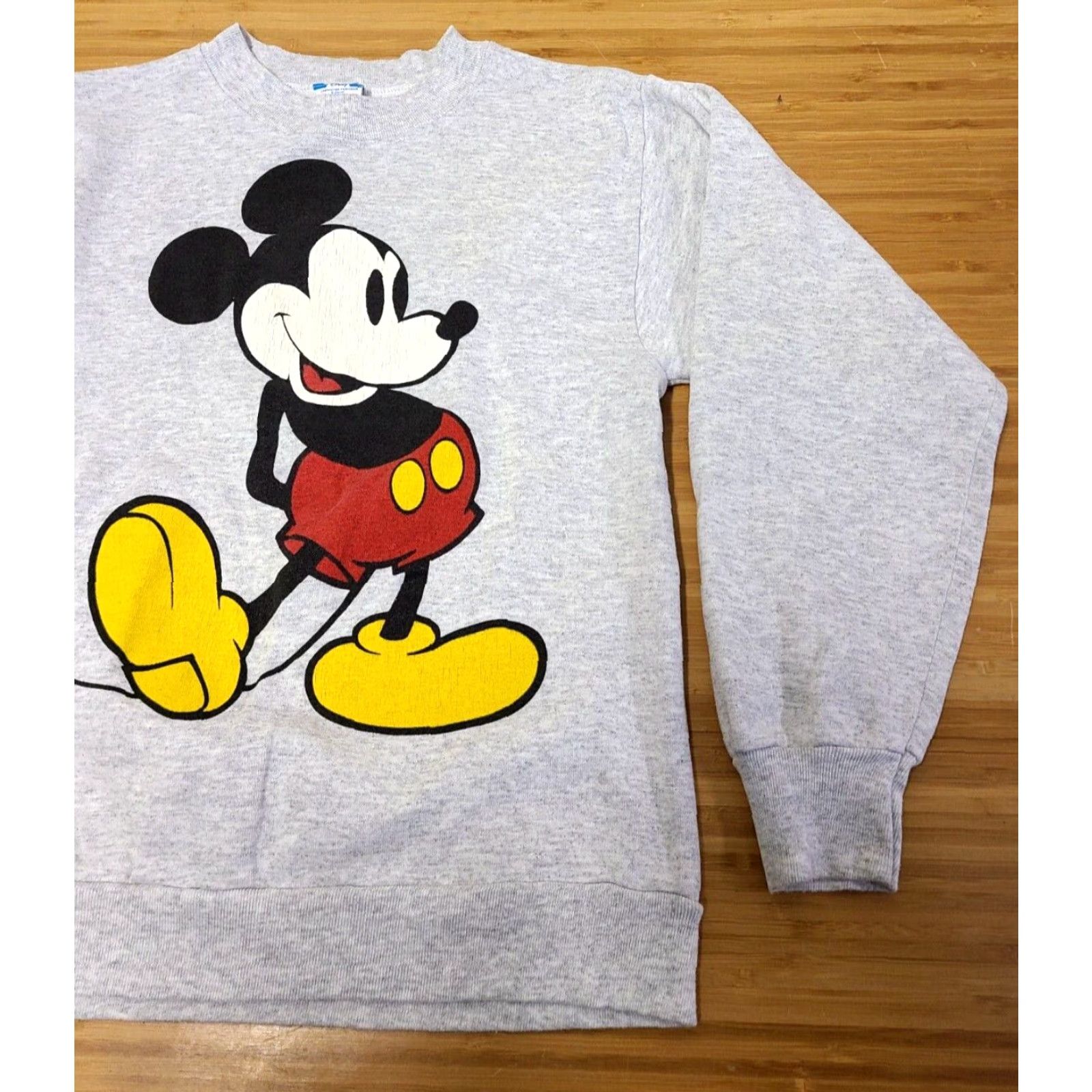 Disney VINTAGE Disney Sweater Crewneck Men S Gray Mickey Mouse 90s Graphic Print Size S Crew Neck Size US S / EU 44-46 / 1 - 2 Thumbnail