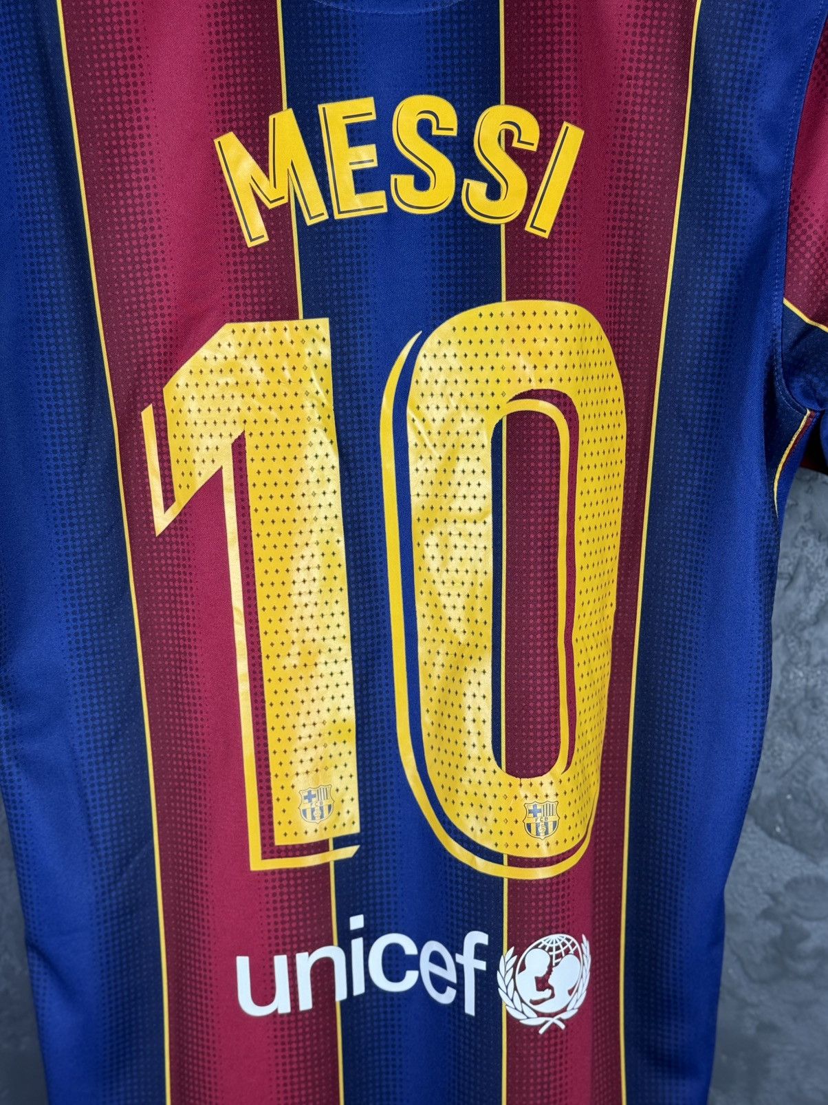 Nike Barcelona #10 MESSI Nike Football Home Jersey 2020-21 Size US M / EU 48-50 / 2 - 7 Thumbnail