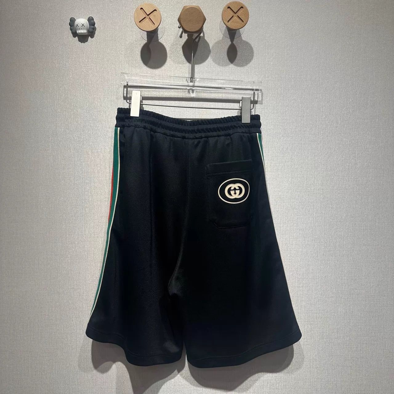 Gucci Gucci Black Stripe Short XS Size US 28 / EU 44 - 3 Thumbnail