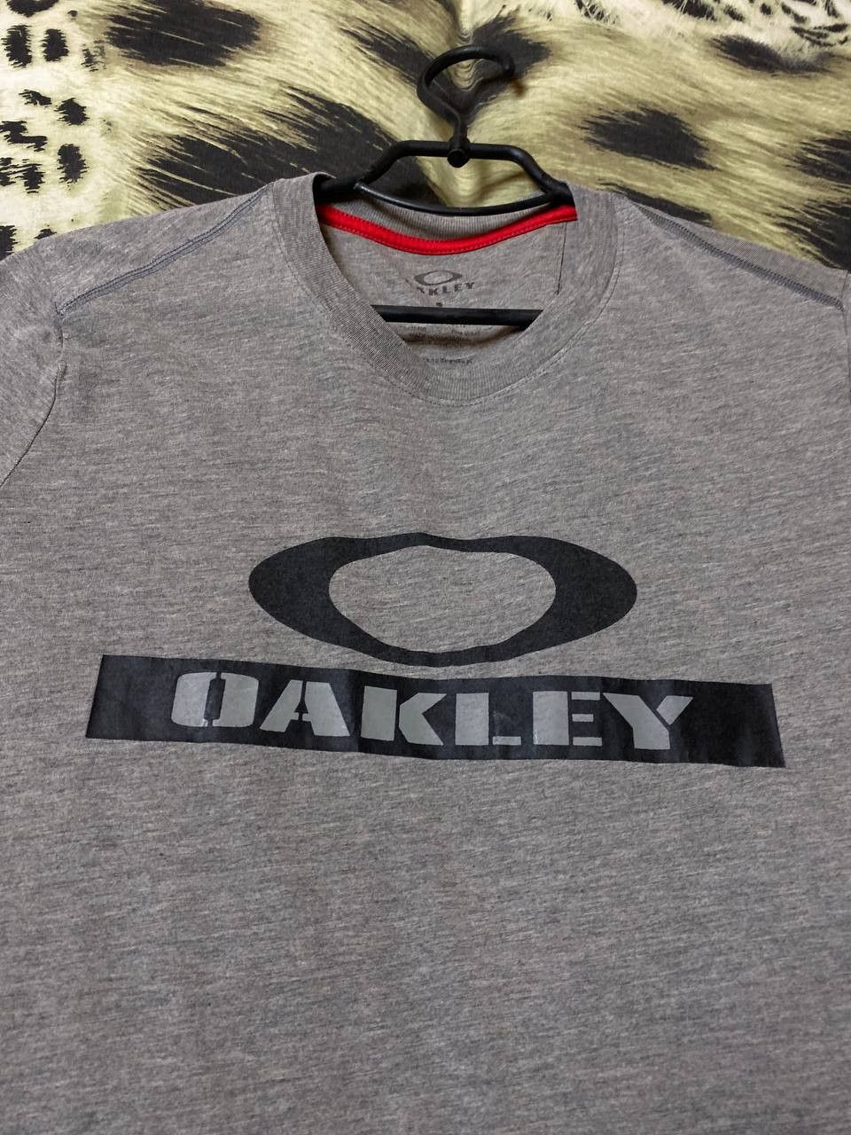 Oakley Oakley Shirt Mens Hydrolix Fit Short Sleeve T-Shirt Logo Size US S / EU 44-46 / 1 - 4 Thumbnail