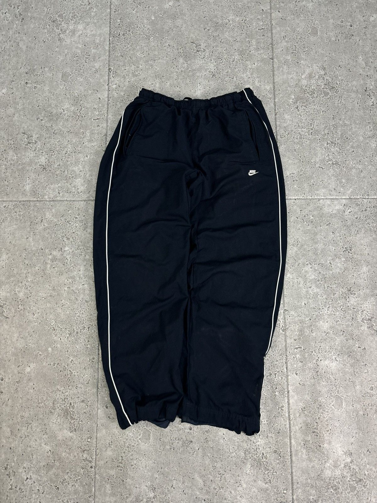 Nike × Vintage Crazy Vintage Y2K/2000s Baggy Nike Track Pants Hip Hop Size US 34 / EU 50 - 1 Thumbnail