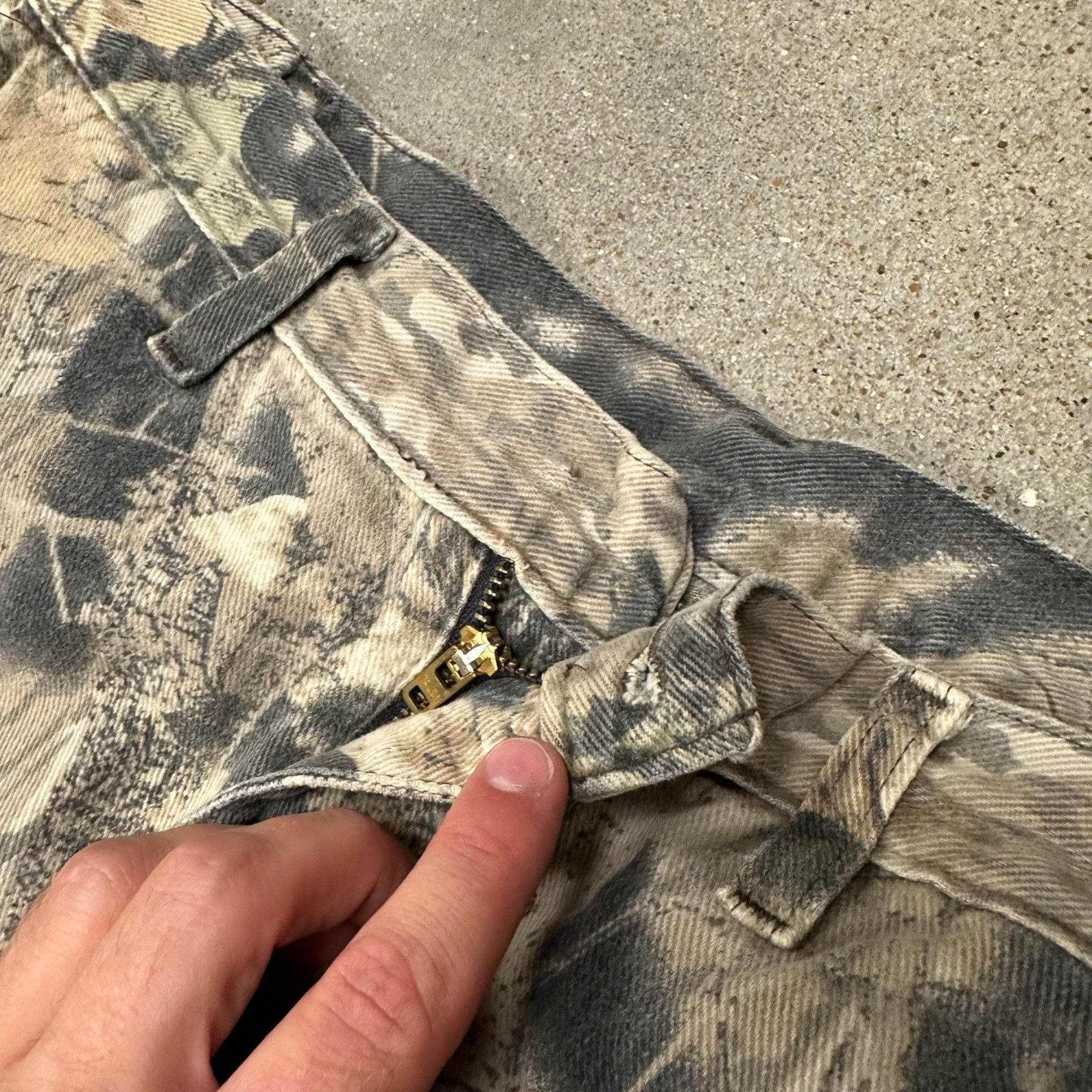 Mossy Oaks × Vintage Vintage Mossy Oak Breakup Camo Cargo Pants Size US 32 / EU 48 - 4 Thumbnail