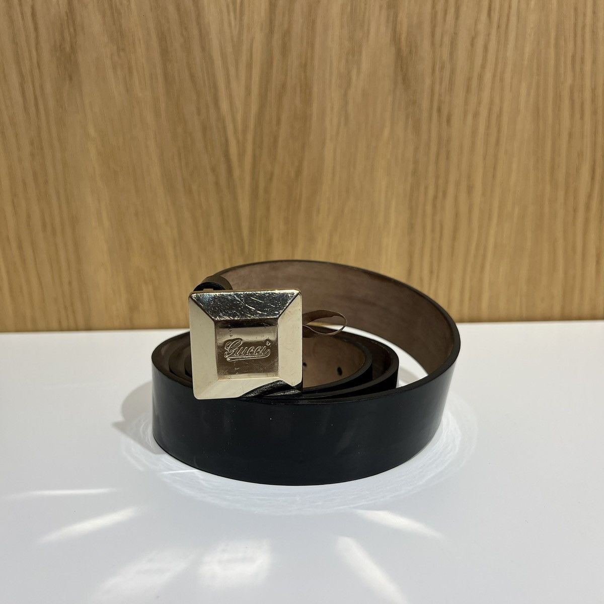 Gucci 🔹Gucci Metal Logo Patent Leather Belt 196830 Size ONE SIZE - 1 Thumbnail