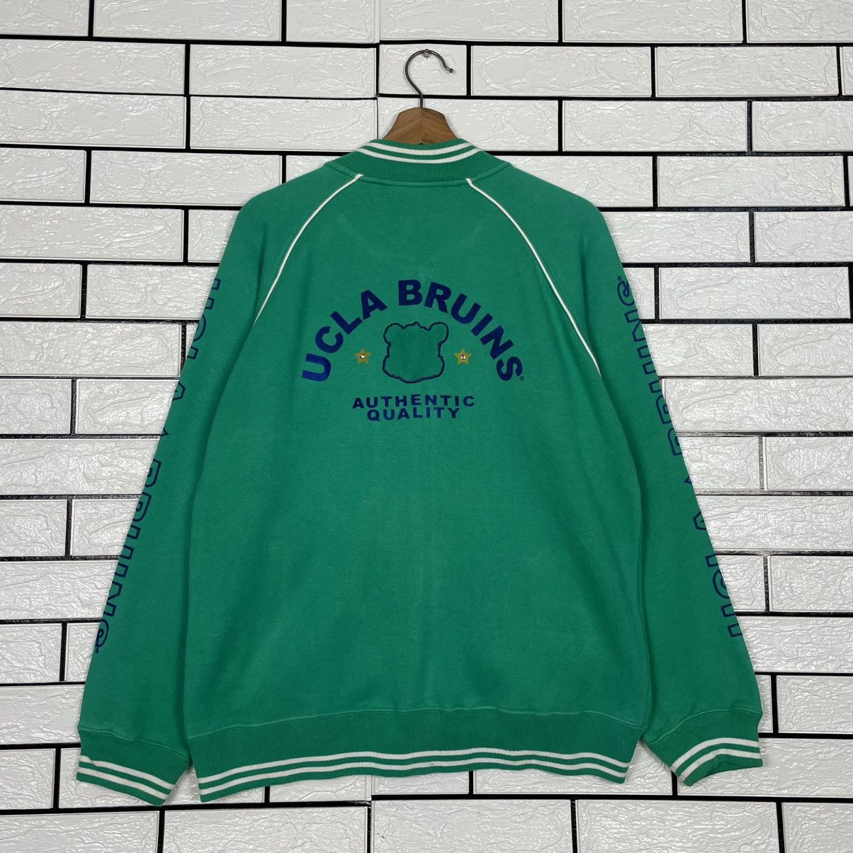 Other UCLA Bruins Zipper Sweater Jacket Size US L / EU 52-54 / 3 - 7 Thumbnail