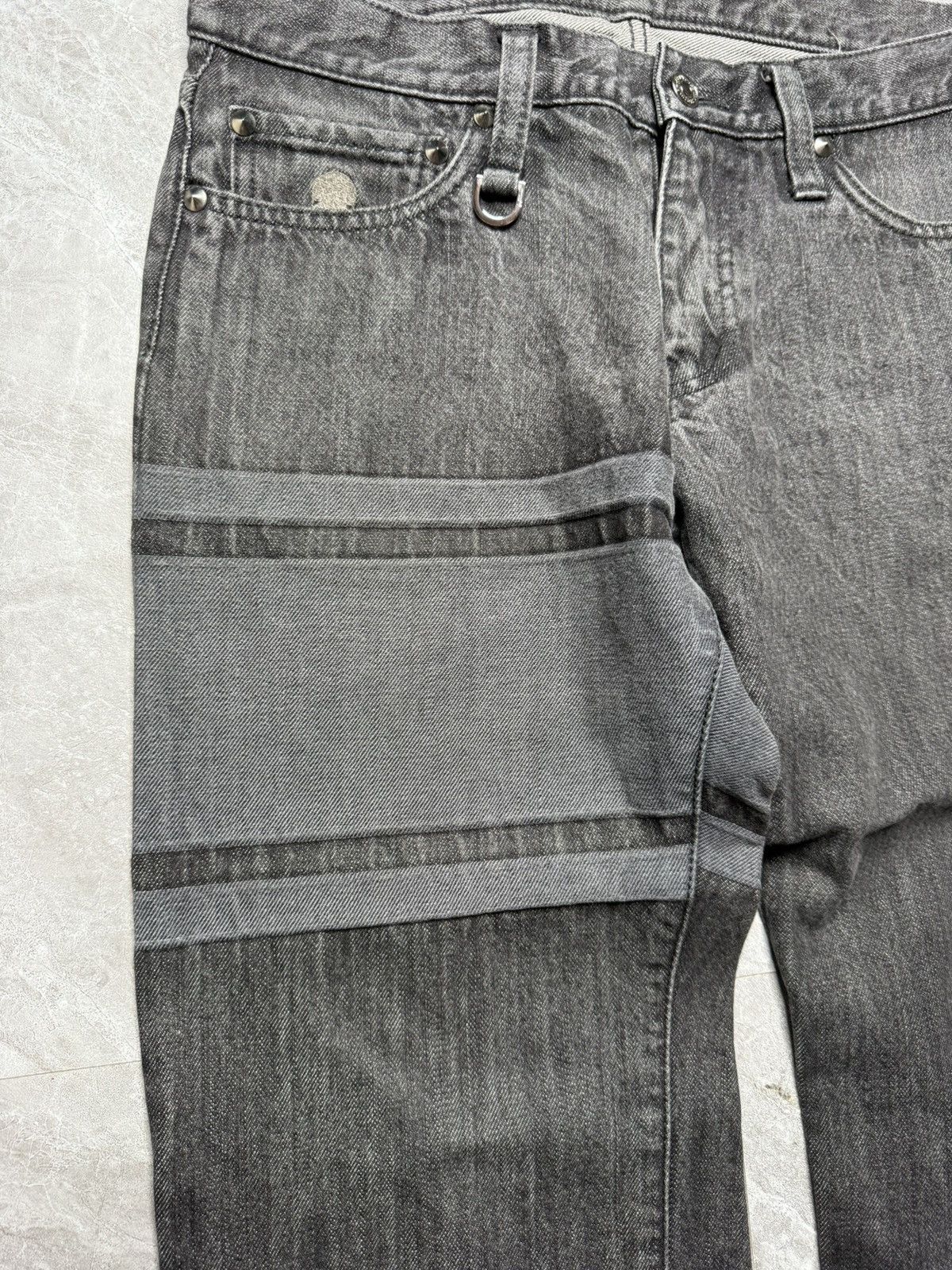 Mastermind Japan Mastermind Japan Embossed Skull Washed Jeans Size US 30 / EU 46 - 3 Thumbnail