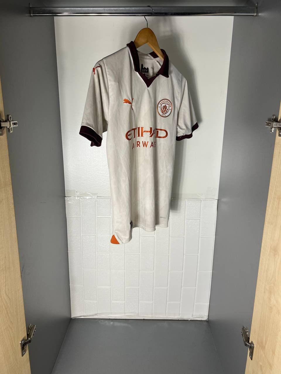 Puma VERY RARE PUMA FC MANCHESTER CITY ENGLAND SOCCER JERSEY Y2K Size US S / EU 44-46 / 1 - 6 Thumbnail