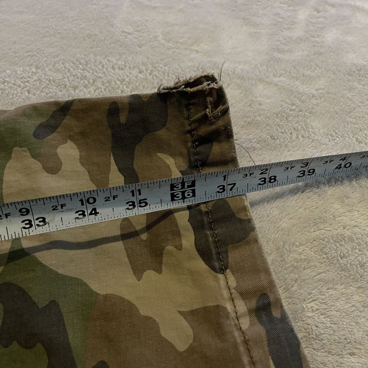 American Eagle Outfitters American Eagle Slim Lived-In Cargo Pants Mens 29x30 Camo Size US 29 - 8 Thumbnail