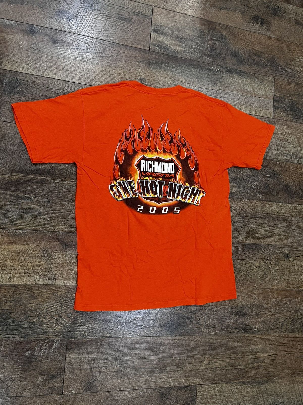 Harley Davidson Vintage 2005 Big Flames Shield Logo Biker Graphic Tee Y2k Size US L / EU 52-54 / 3 - 1 Thumbnail
