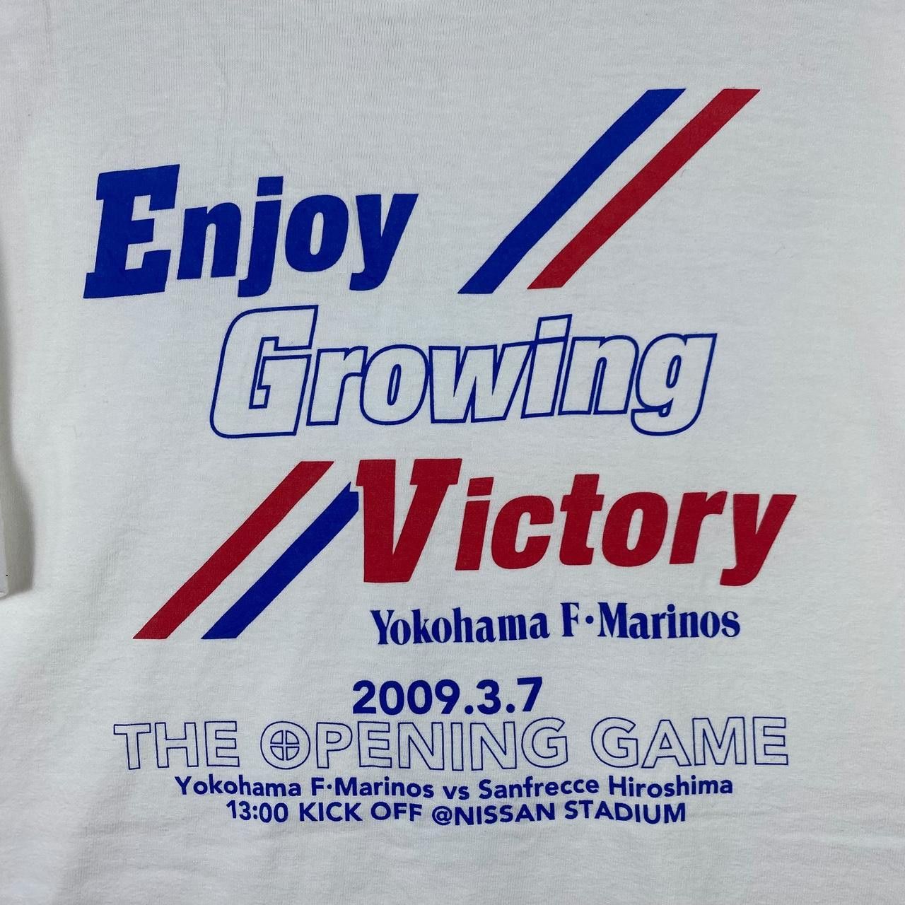 Other YOKOHAMA MARINOS x SANFRECCE HIROSHIMA Football Tee Shirt Size US M / EU 48-50 / 2 - 3 Thumbnail