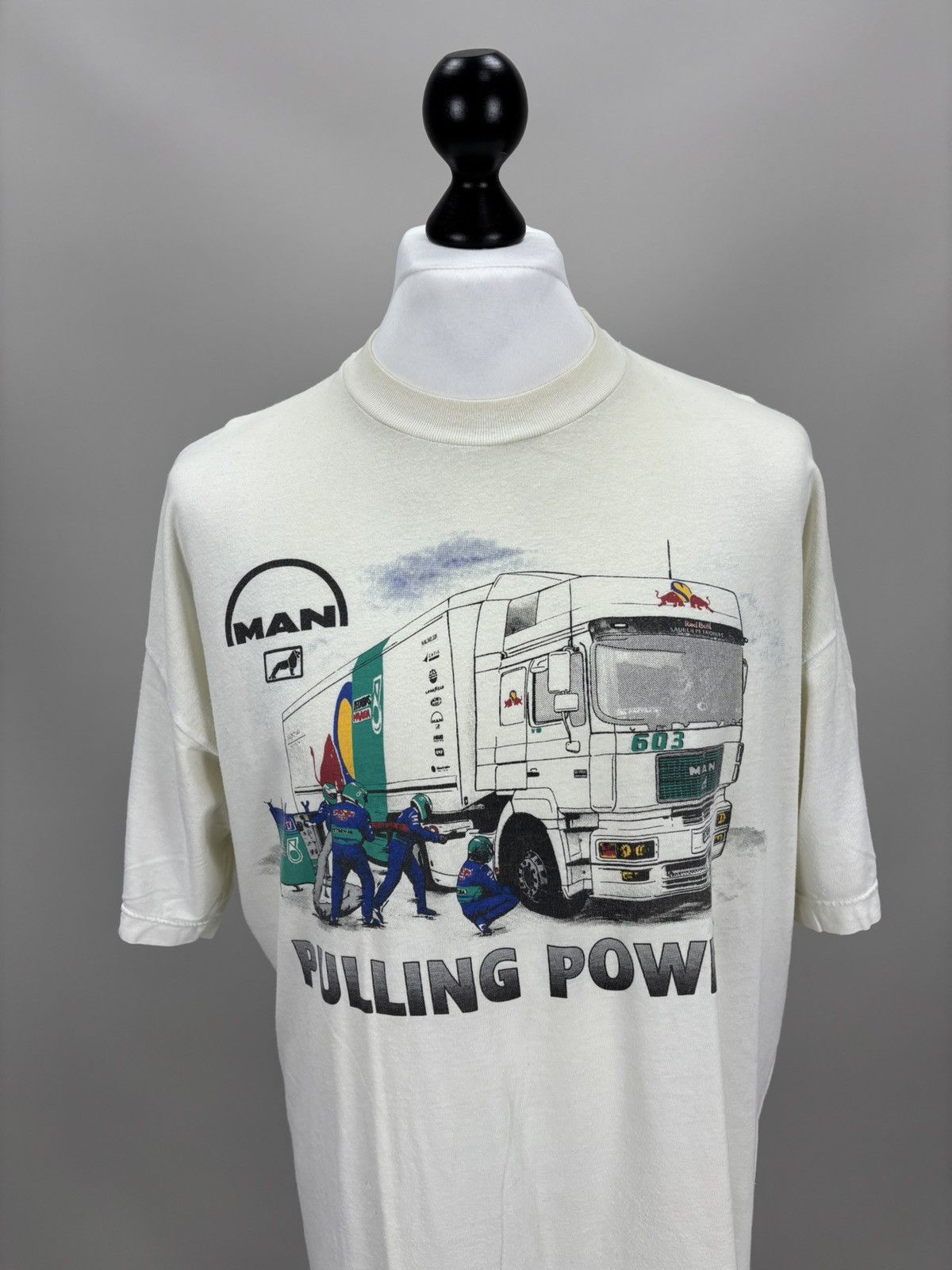 Red Bull Mens vintage t shirt Red Bull MAN Pulling Power Size XL Size US XL / EU 56 / 4 - 2 Thumbnail