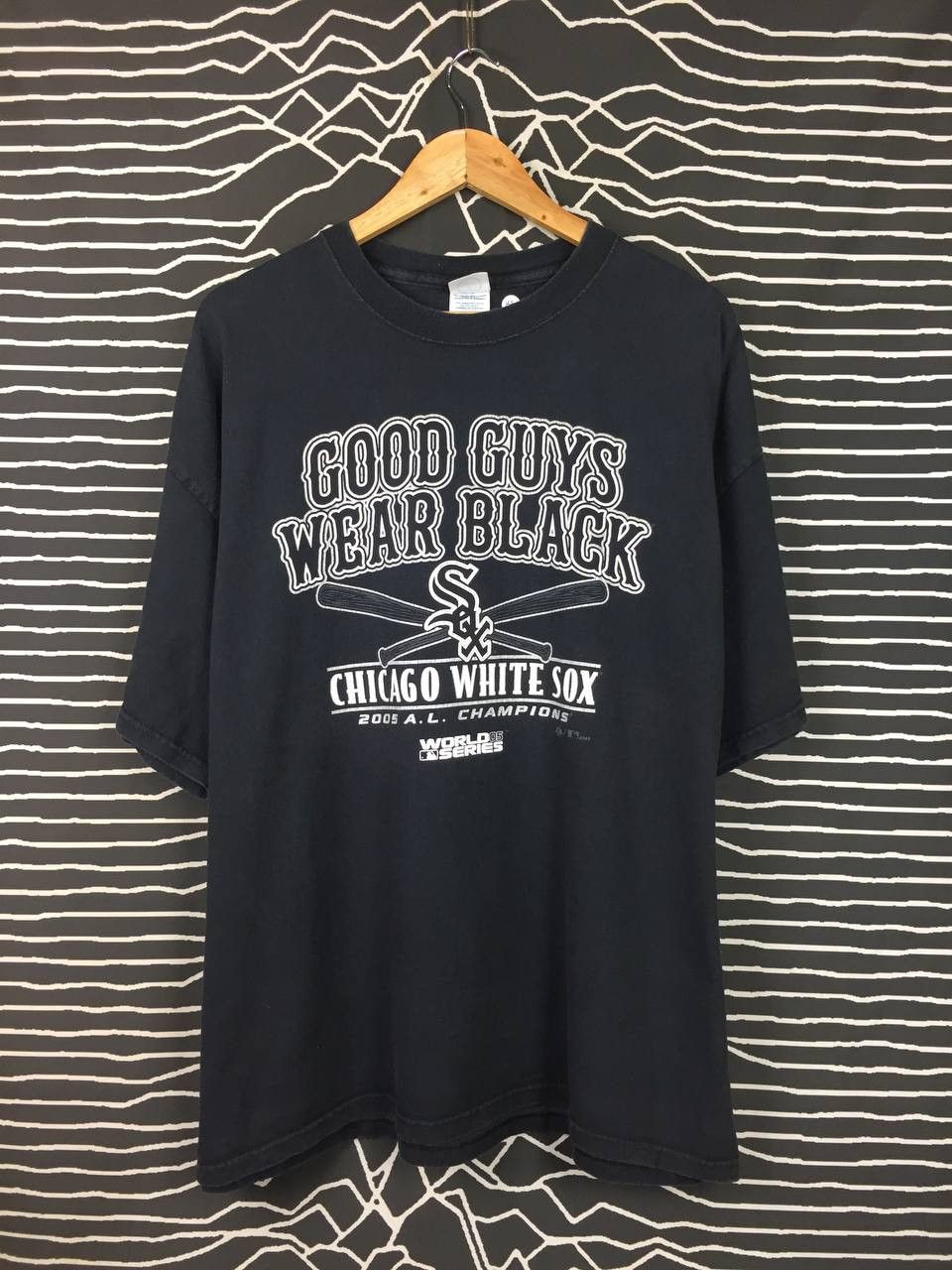 MLB × Vintage Vtg 00s MLB Chicago White Sox Good Guys Wear Black Tee Size US XXL / EU 58 / 5 - 2 Thumbnail