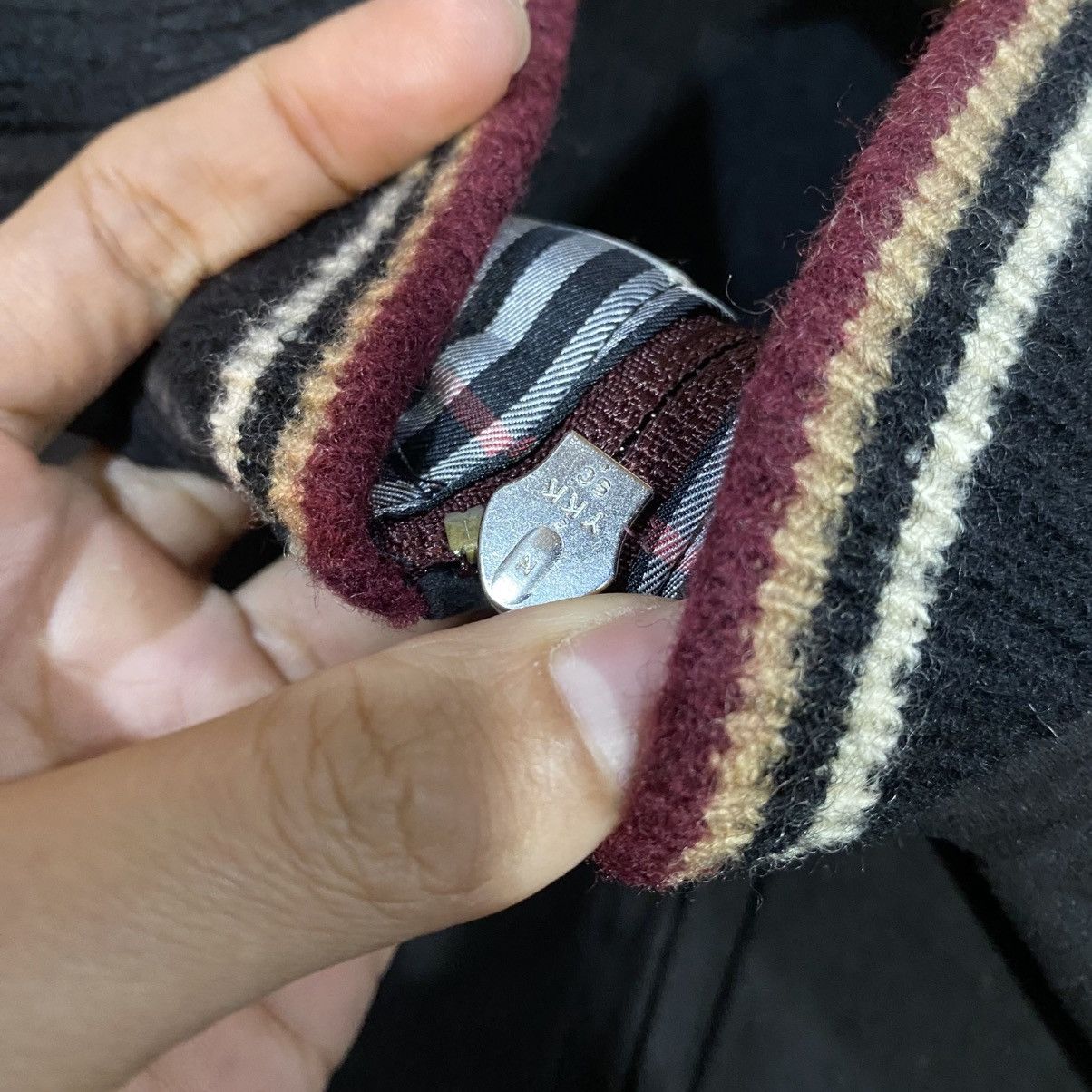 Black Label × Burberry Burberry x Black Label Black Basic Logo Knit Sweater Size US S / EU 44-46 / 1 - 10 Thumbnail