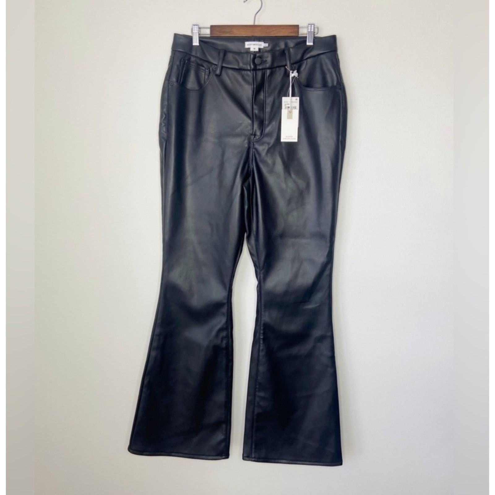 Good American Good American Elegant Faux Patent Leather Flare Pants 14/33 Size 33" - 6 Thumbnail
