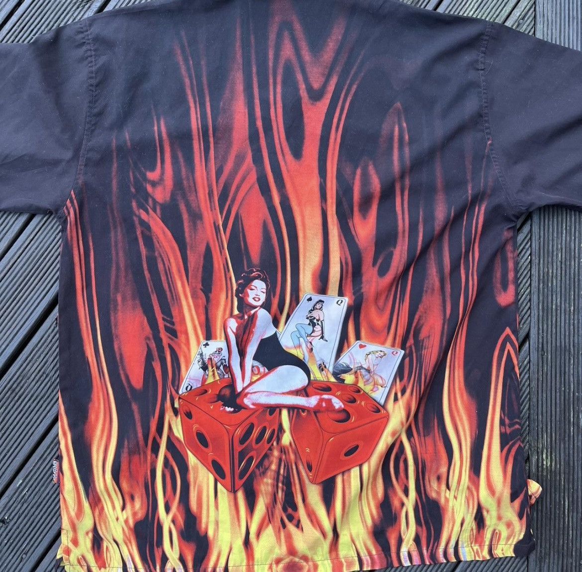 Other Beautiful Y2k flames and woman graphic on a red tag tee Size US XL / EU 56 / 4 - 5 Thumbnail