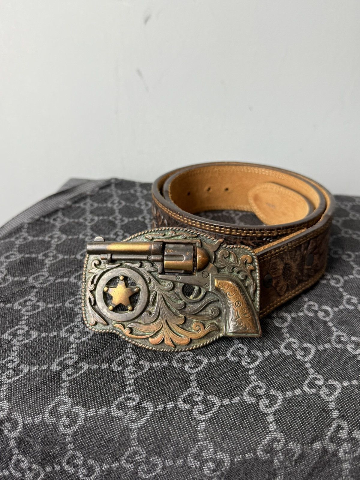 Cowboy Equipment Rare! Vintage Revolver Leather Cowboy Belt Western American Size ONE SIZE - 2 Thumbnail