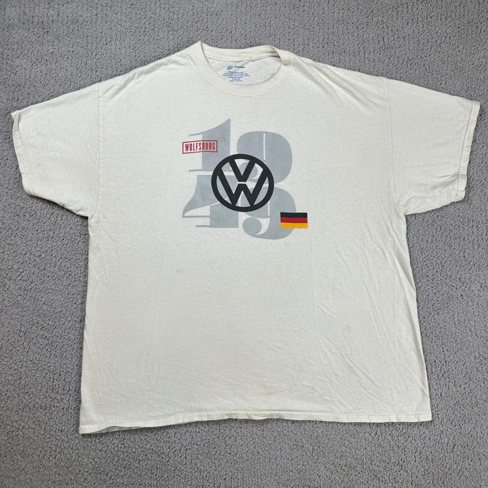 Other Volkswagen DriverGear Wolfsburg 1949 VW Logo T Shirt XXL Size US XXL / EU 58 / 5 - 1 Thumbnail