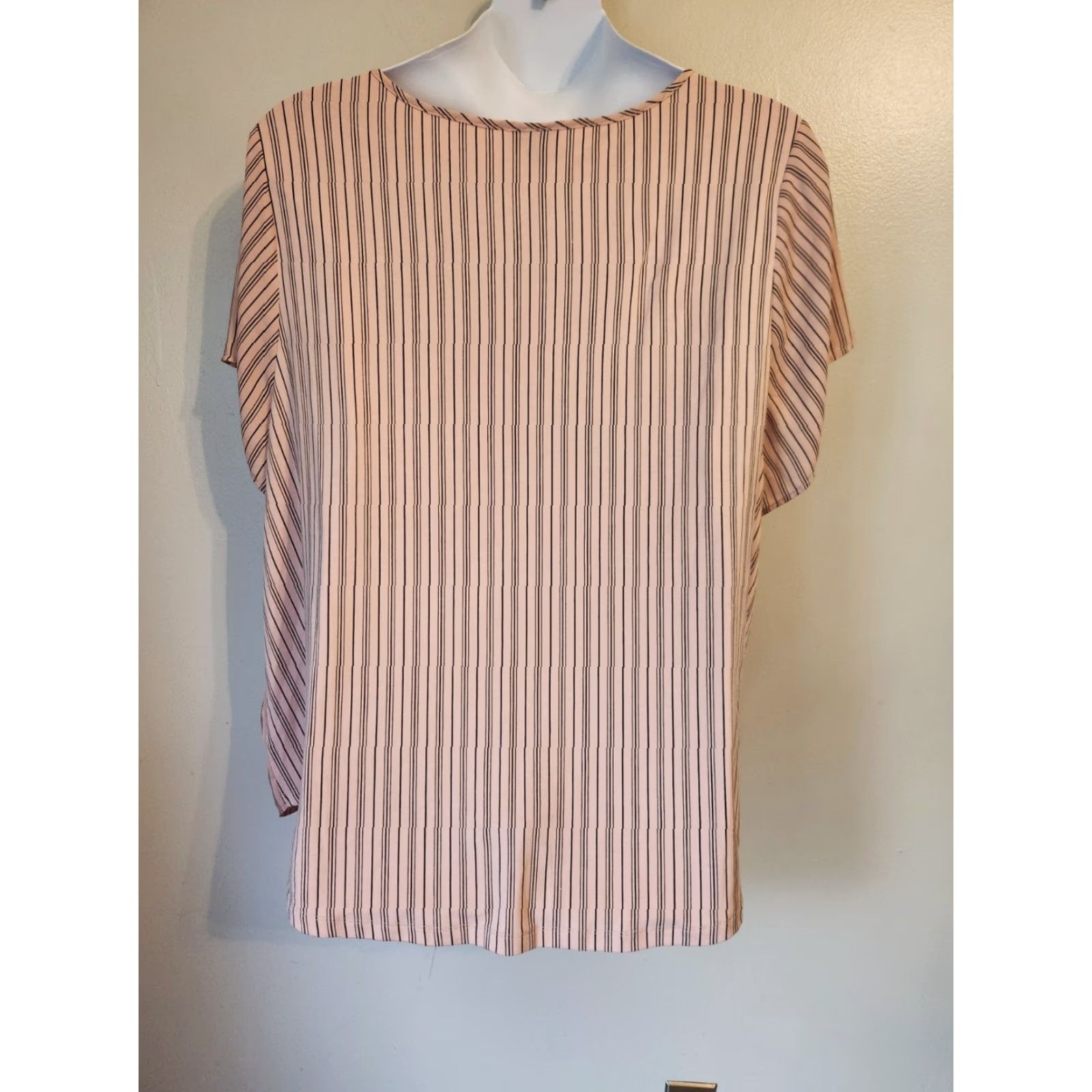Torrid Torrid Blouse Shirt 4X Pink Black Stripe Pockets Short Sleeve Scoop Neck Casual Womens Plus Size Size XXL / US 16-18 / IT 52-54 - 5 Thumbnail