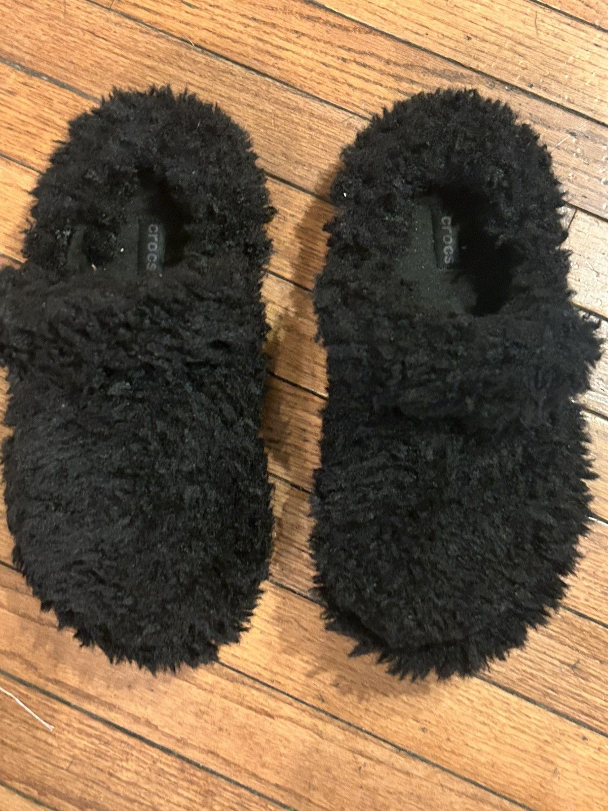 Crocs Croxs shaggy fur Size US 11 / IT 41 - 1 Thumbnail