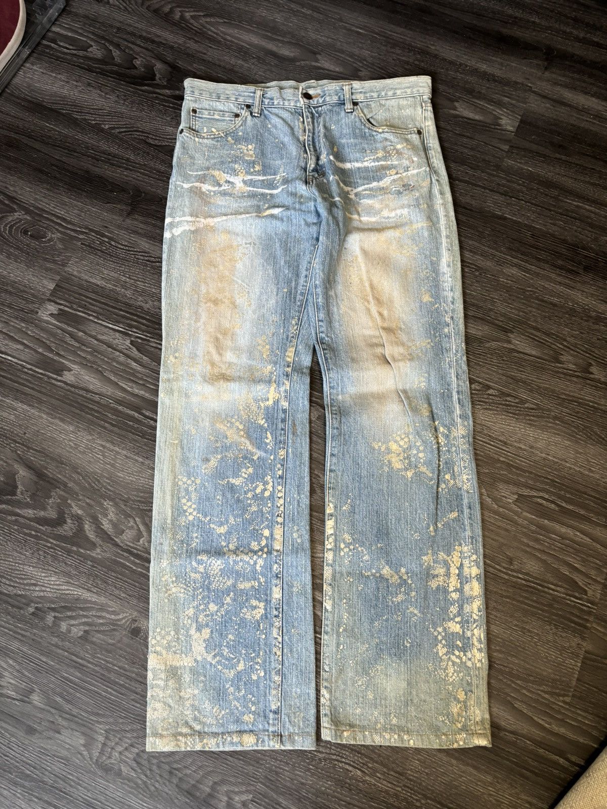 Yoshiyuki Konishi Gold Painted Denim Size US 32 / EU 48 - 1 Thumbnail