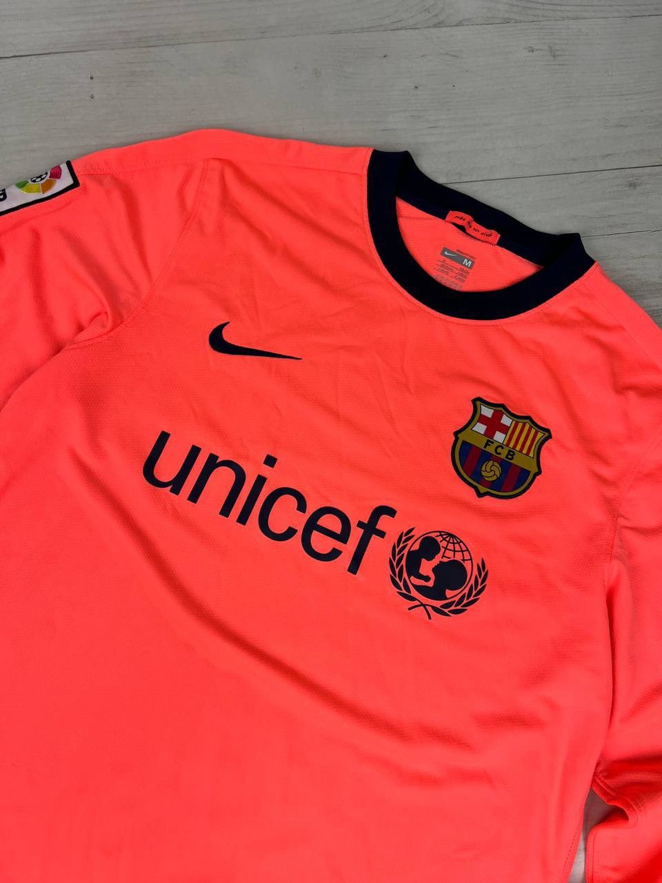 Nike Nike FC Barcelona 2009 2010 Away Shirt Long Sleeve Jersey Size US M / EU 48-50 / 2 - 2 Thumbnail