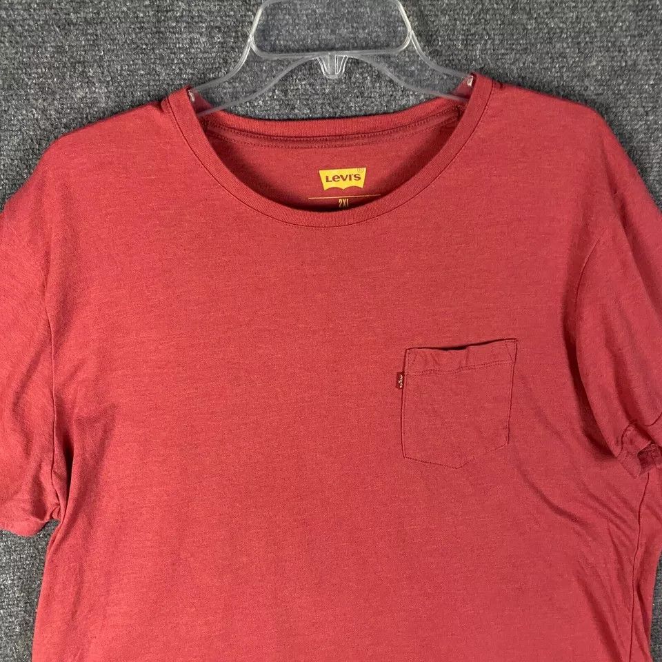 Levi's Levi's T-Shirt Men's 2XL Short Sleeve Red Cotton Adults XXL Size US XXL / EU 58 / 5 - 2 Thumbnail