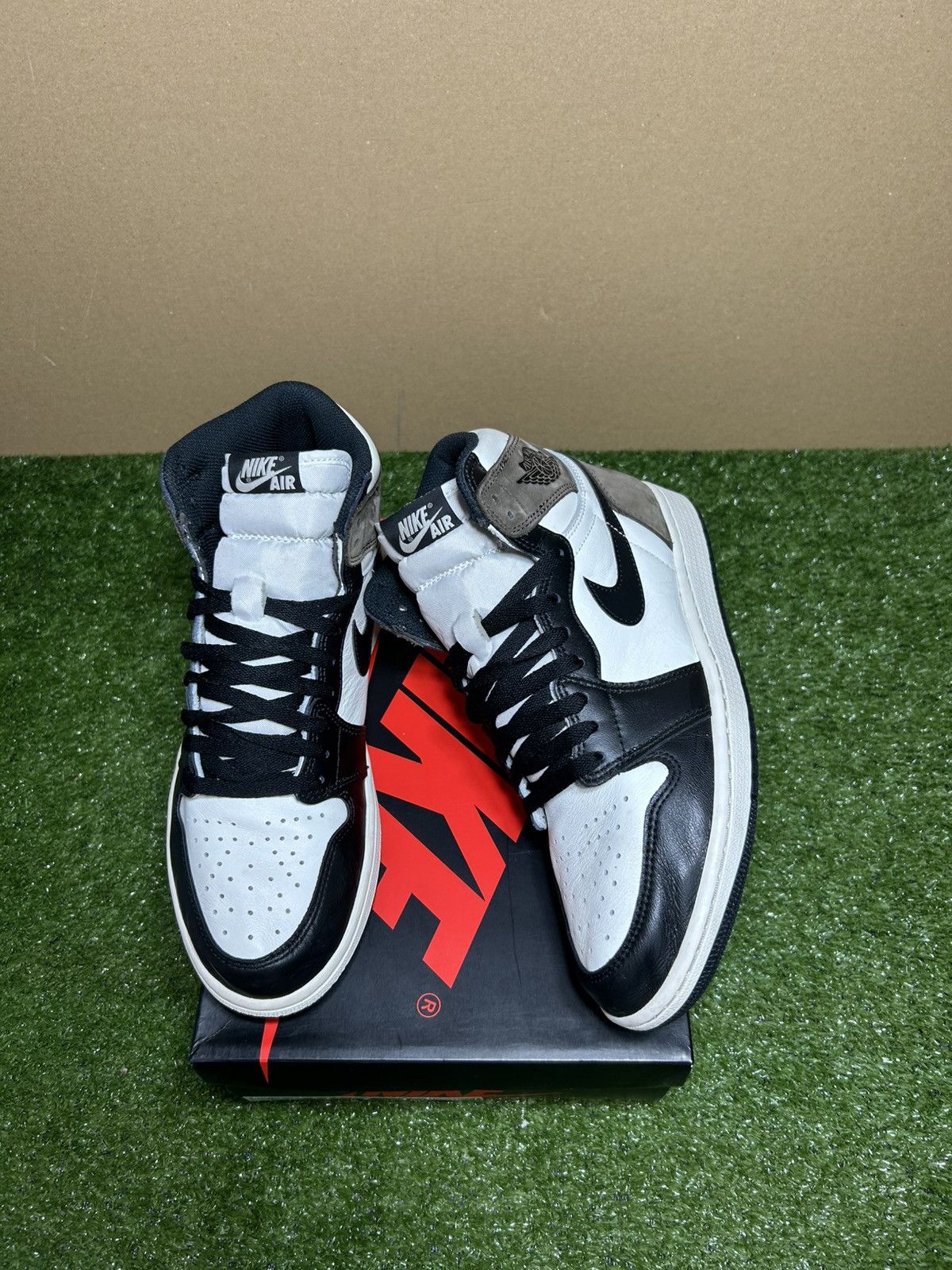 Jordan 1 Mocha high 2020