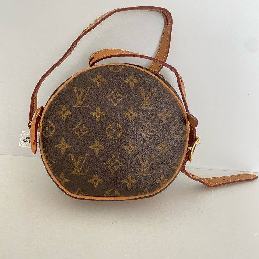 Louis Vuitton Pre-loved Bag Very good condition Size ONE SIZE - 1 Thumbnail
