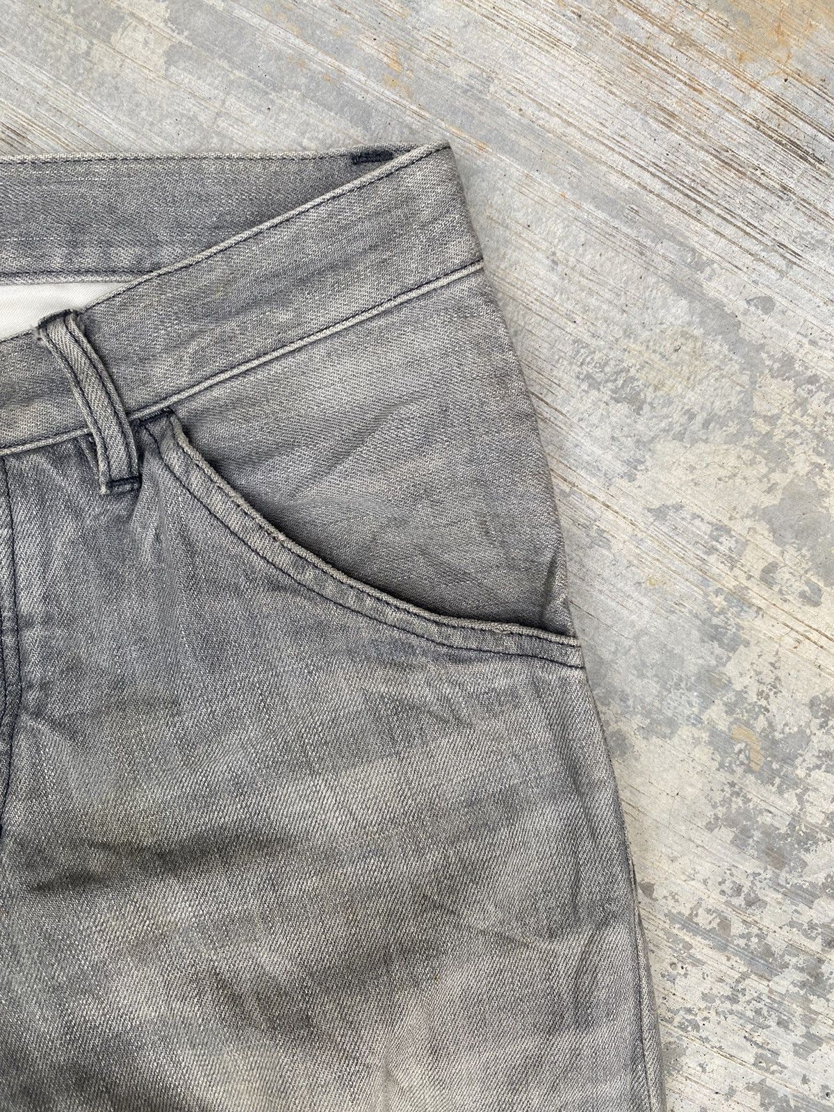 Attachment Attachment distressed jeans Size US 29 - 6 Thumbnail