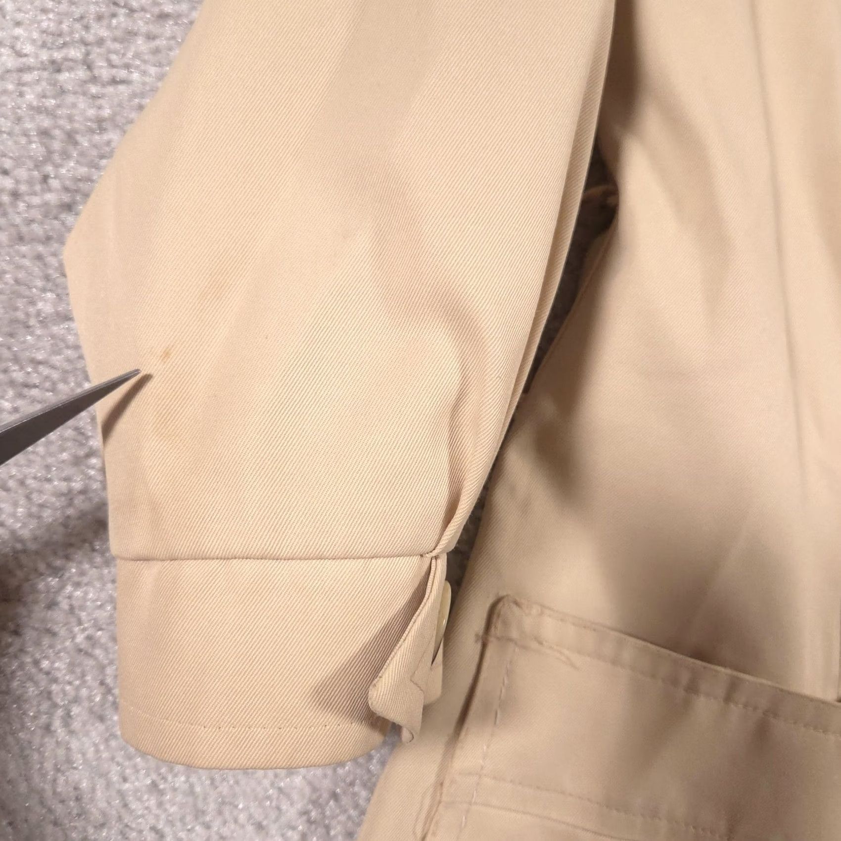 Vintage VINTAGE Misty Harbor Coat Womens 6 Regular Beige Trench All Seasons Water Resistant Long Button Front Pockets Casual Travel > Mens Size M / US 6-8 / IT 42-44 - 7 Thumbnail