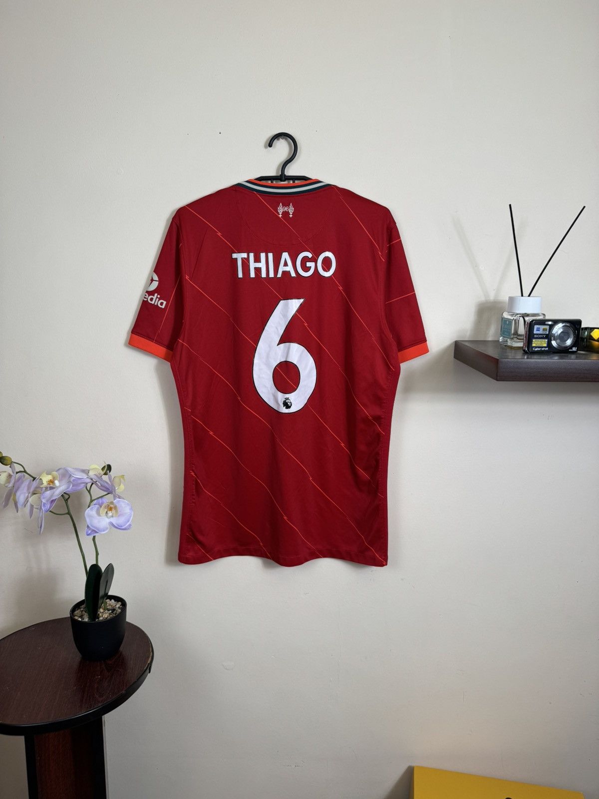 Nike Nike Liverpool Jersey 2021-22 #6 Thiago Home Kit Soccer L Size US L / EU 52-54 / 3 - 2 Thumbnail