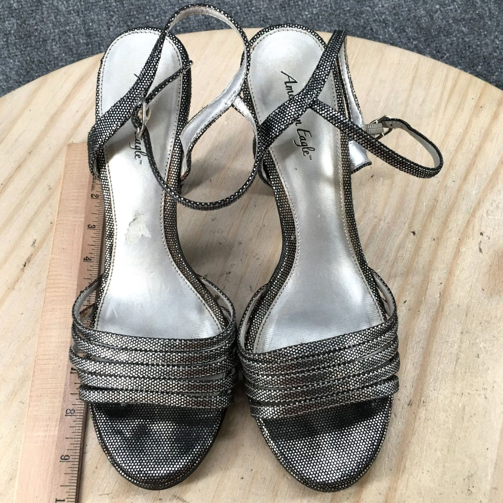 American Eagle Outfitters American Eagle Outfitters Sandals Womens 10 Ankle Straps Gray Fabric Heels Buckle Sparkle Size US 10 / IT 40 - 6 Thumbnail