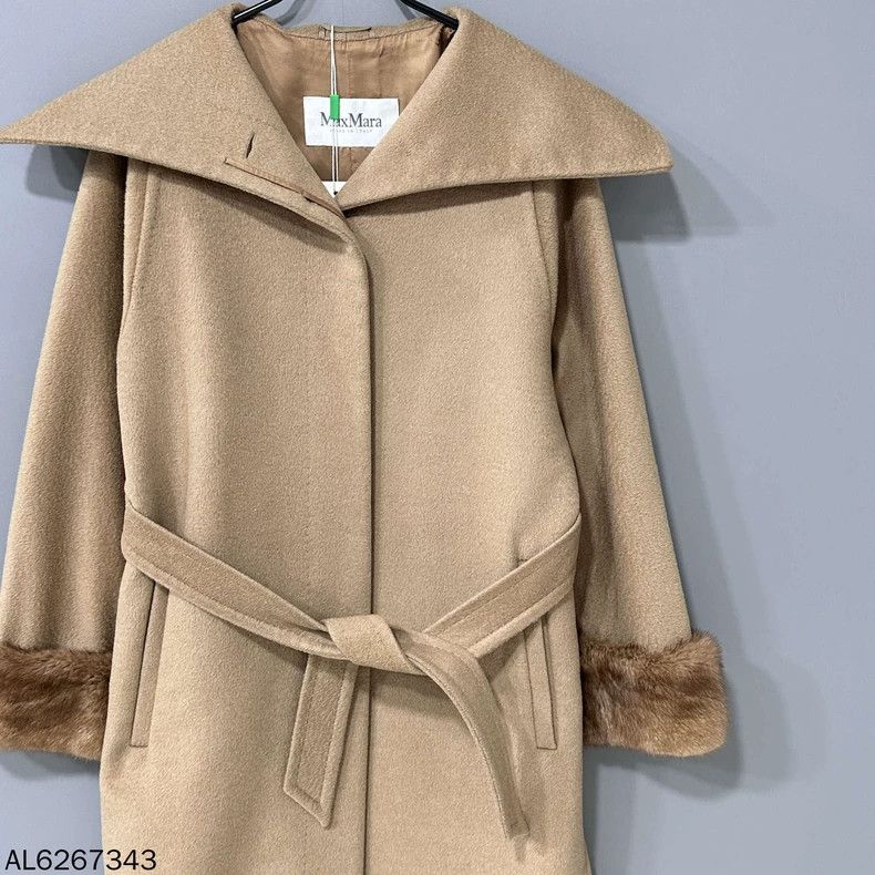 Max Mara Max Mara Pure camel hair clothes Size M / US 6-8 / IT 42-44 - 2 Thumbnail