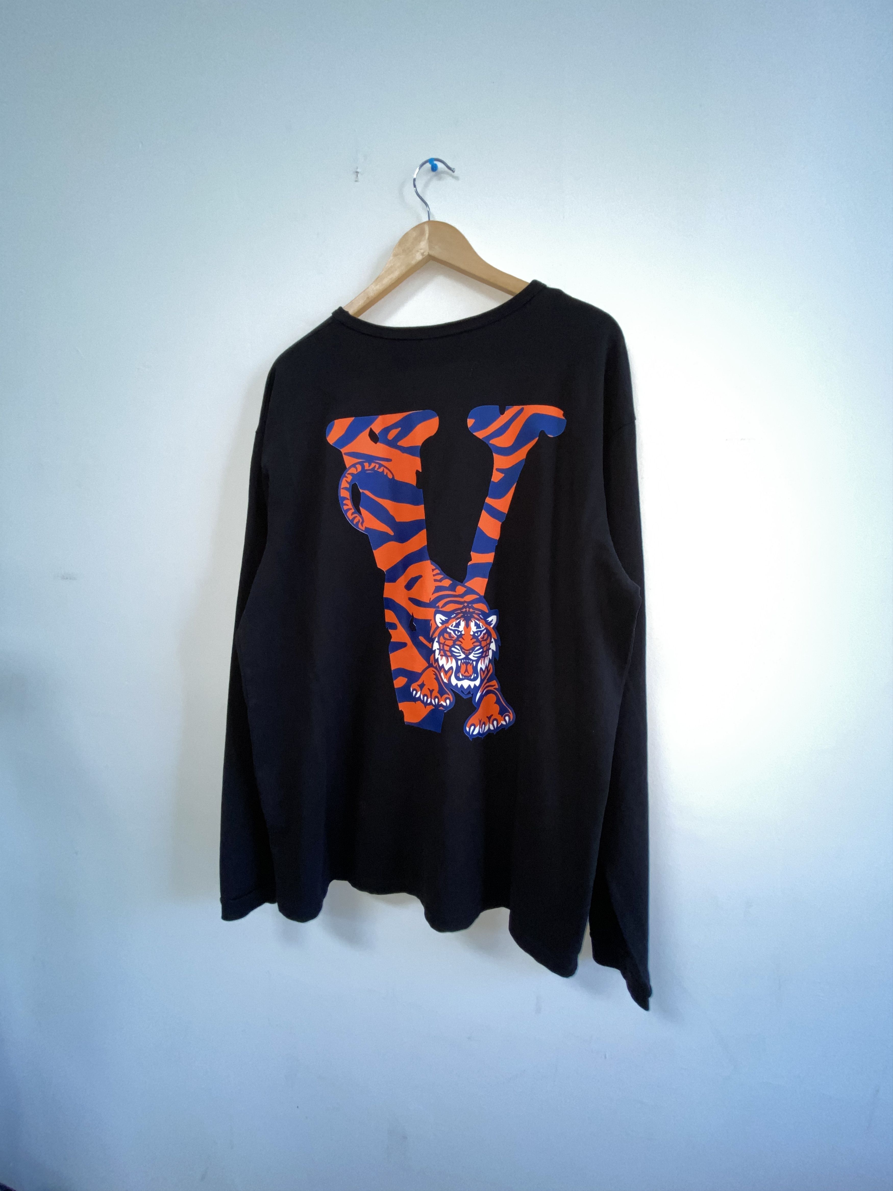 Vlone RARE VLONE DETROIT TIGERS LONG SLEEVE TSHIRT Size US L / EU 52-54 / 3 - 2 Thumbnail