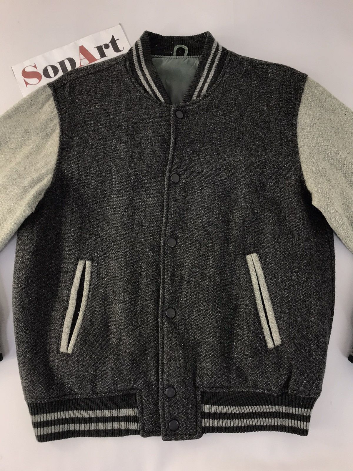 Vintage Vintage Varsity Jacket Snap Button Two Tones Colour Size US L / EU 52-54 / 3 - 3 Thumbnail