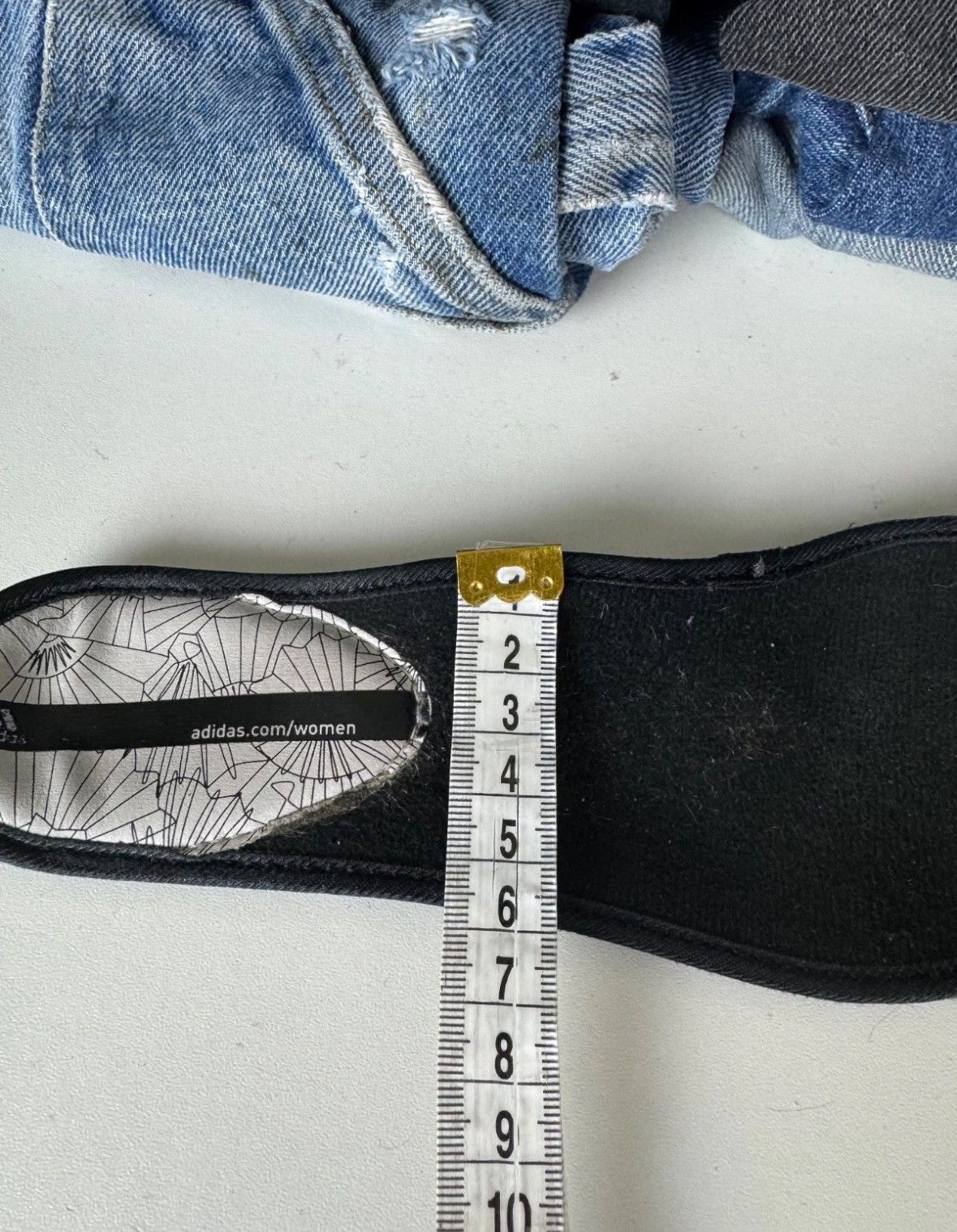 Adidas Vntg Adidas Sneakers with Hook & Loop Strap Closure Size 37 Size US 6 / IT 36 - 22 Thumbnail