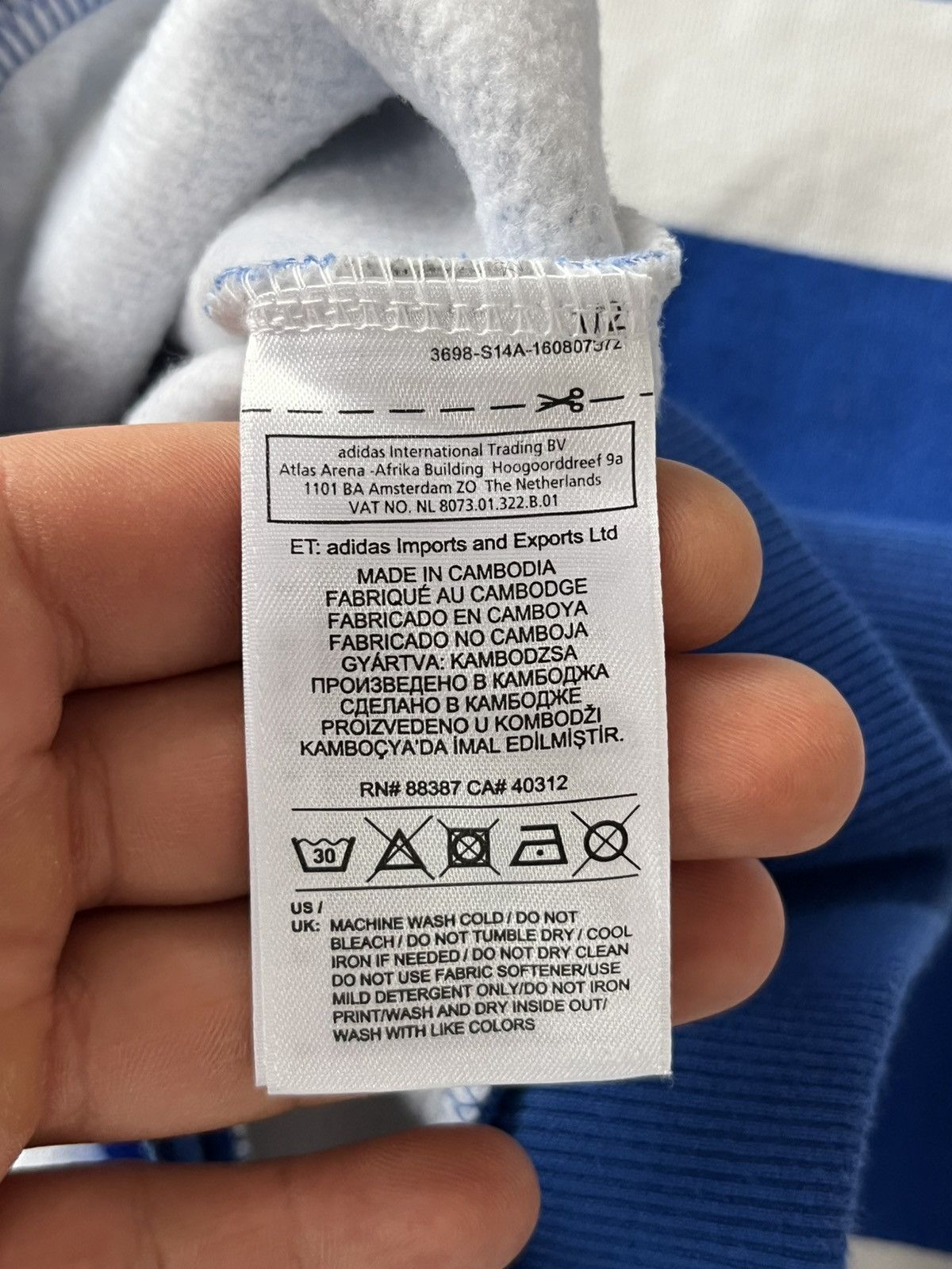Adidas Vintage Adidas Archive Series New York Sweatshirt Size US M / EU 48-50 / 2 - 9 Thumbnail