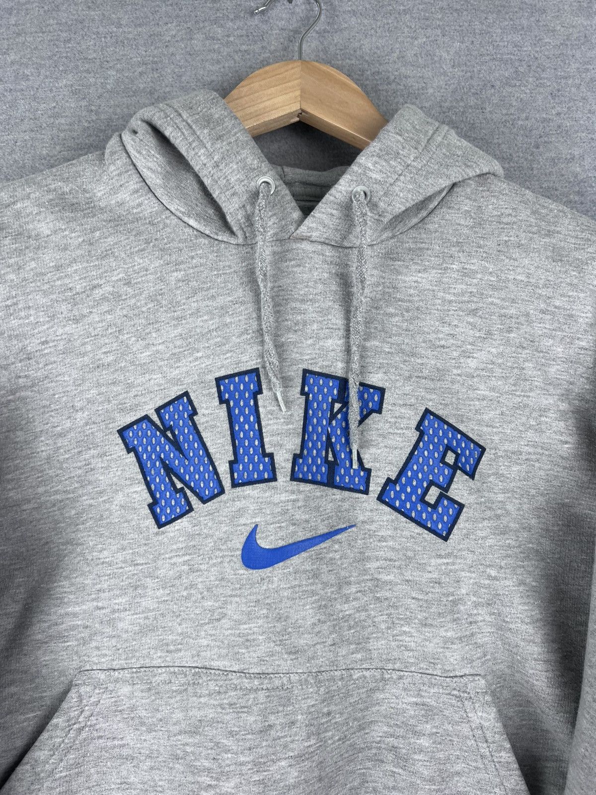 Nike × Vintage Nike Y2K Hoodie Gray Men’s Medium Spellout 2000s Blue Size US M / EU 48-50 / 2 - 1 Thumbnail
