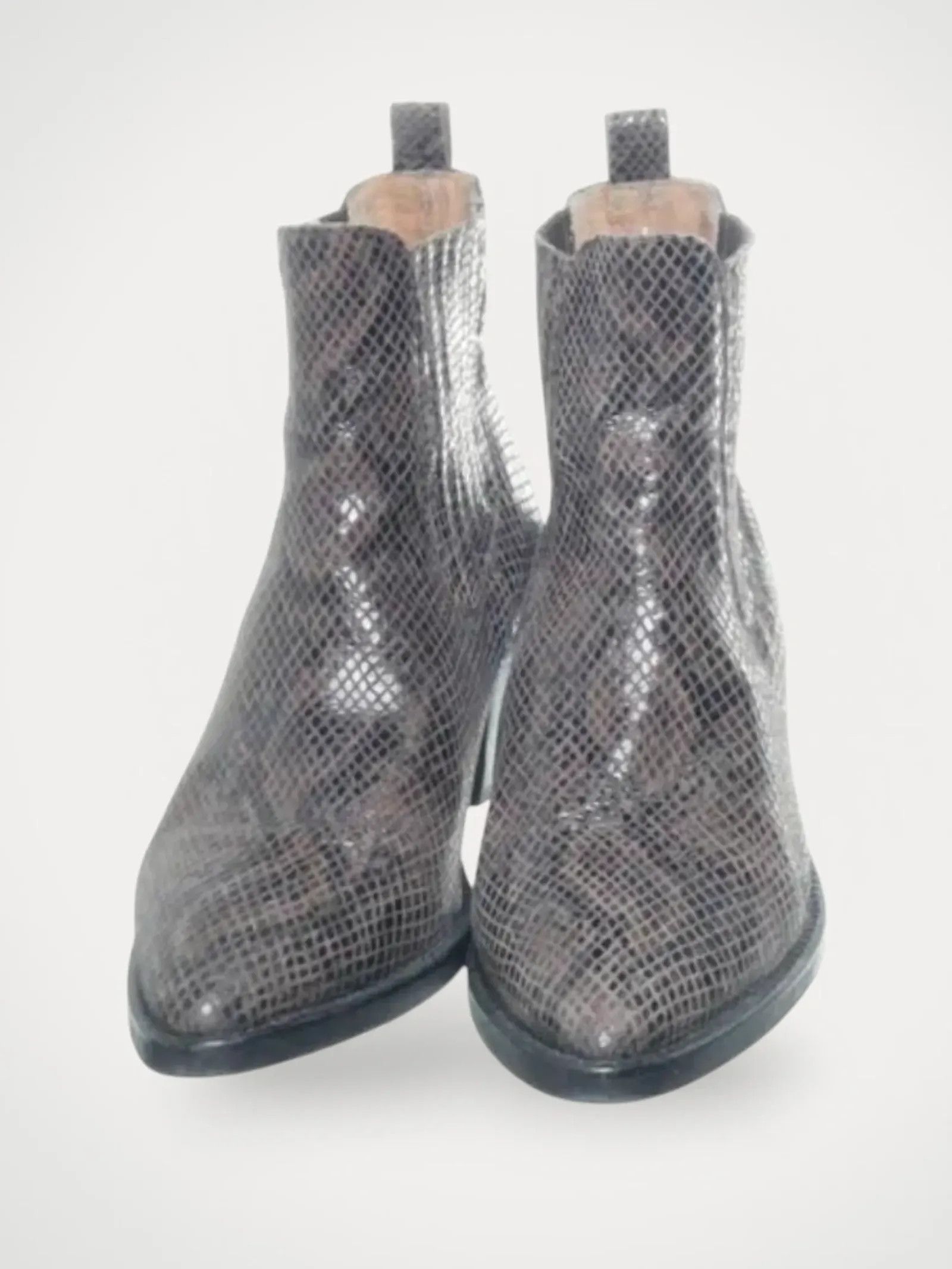 YAYA YAYA Boots Size US 7 / IT 37 - 1 Thumbnail