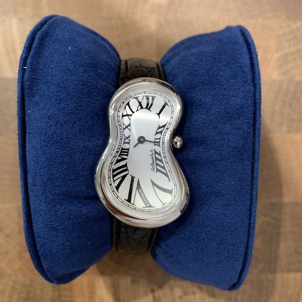 Vintage Exaequo Softwatch “Melting Watch” Unisex (Salvador Dali) Size ONE SIZE - 5 Thumbnail