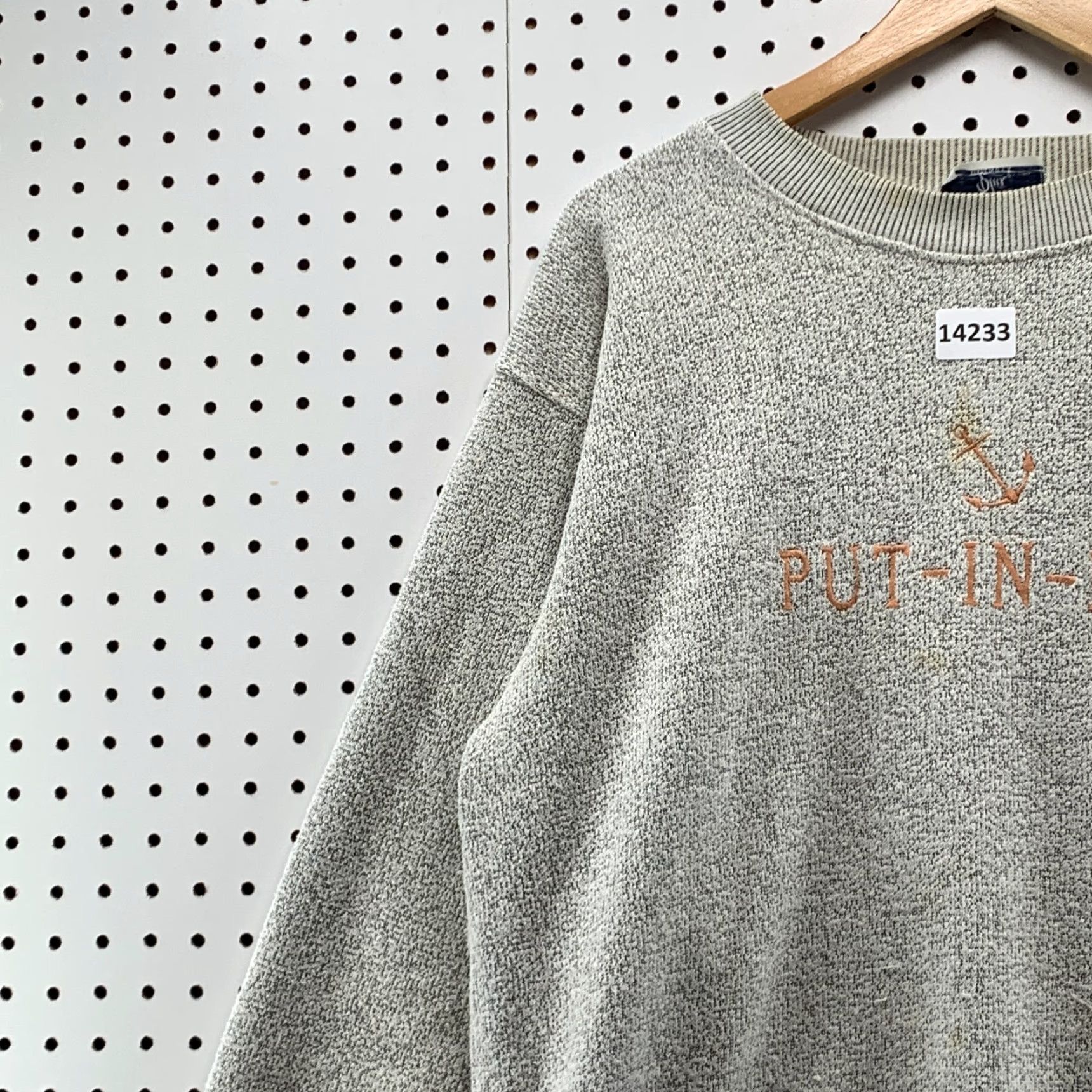 Vintage VINTAGE Sportswear Long Sleeve Sweatshirt Men Adult Large Gray Crew Neck 90s Put-In-Bay Size US L / EU 52-54 / 3 - 4 Thumbnail