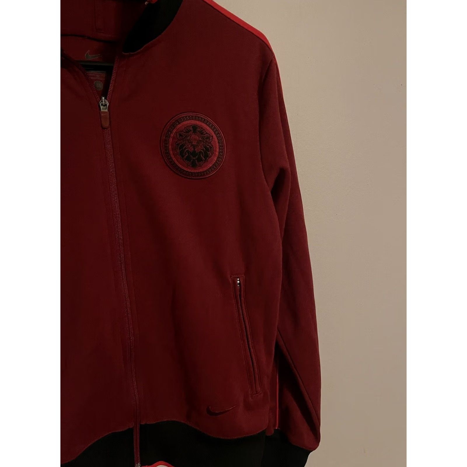 Nike Nike Lion Red Black Full Zip Athletic Track Jacket Lebron King James Mens M Size US M / EU 48-50 / 2 - 2 Thumbnail