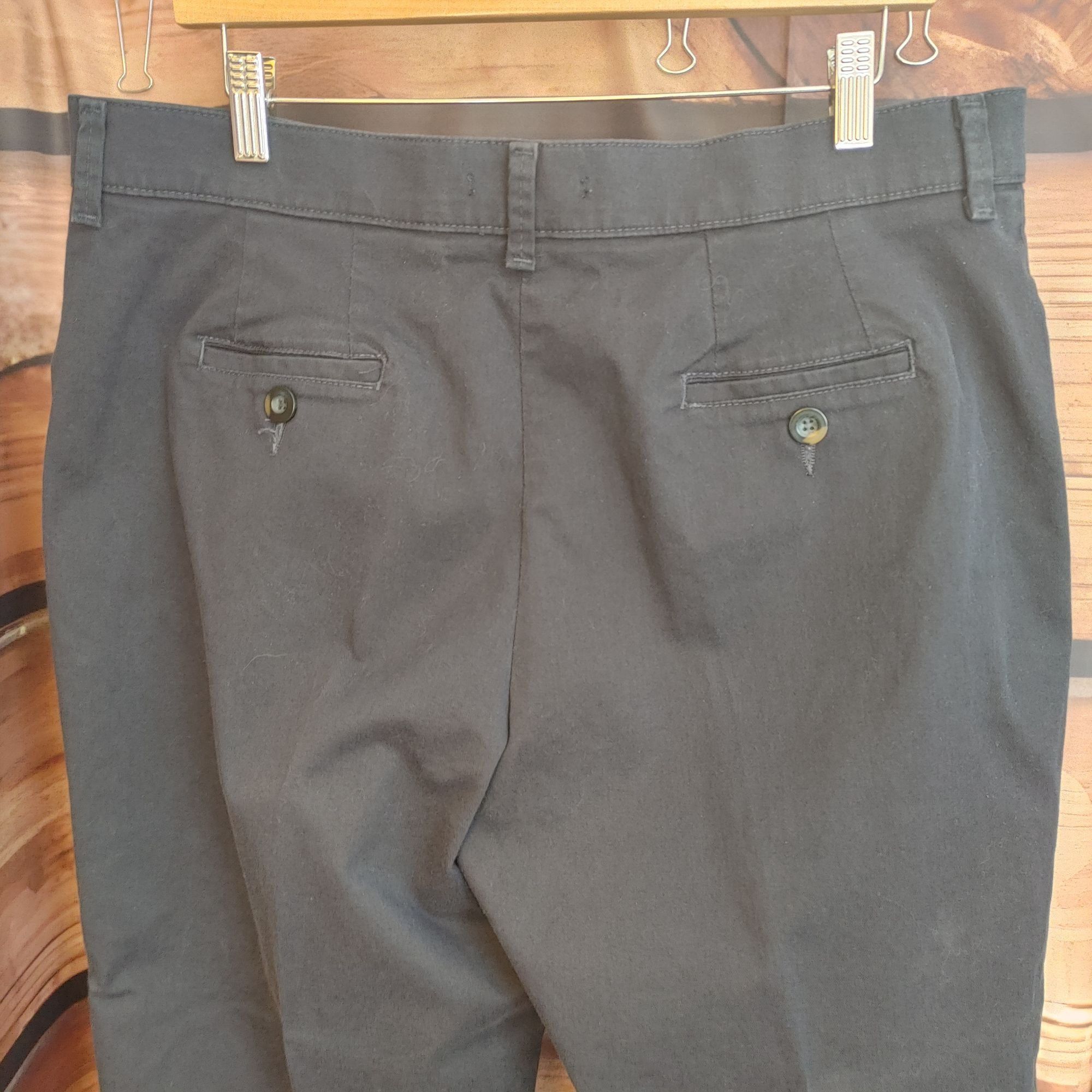 Lee Lee Relaxed Fit Straight Leg at the waist Women's Gray Pants Size 28" / US 6 / IT 42 - 2 Thumbnail